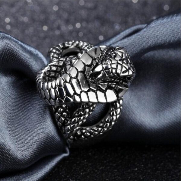 Cobra Head Men’s Ring - Image 3